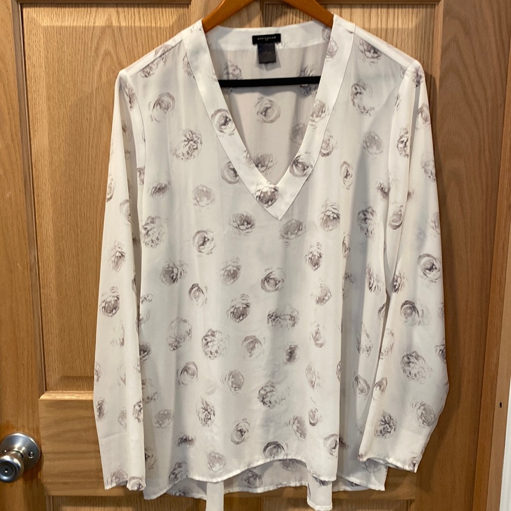 Ann Taylor blouse size Lg